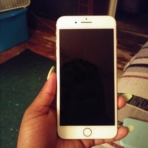 iPhone 7 Plus Gold